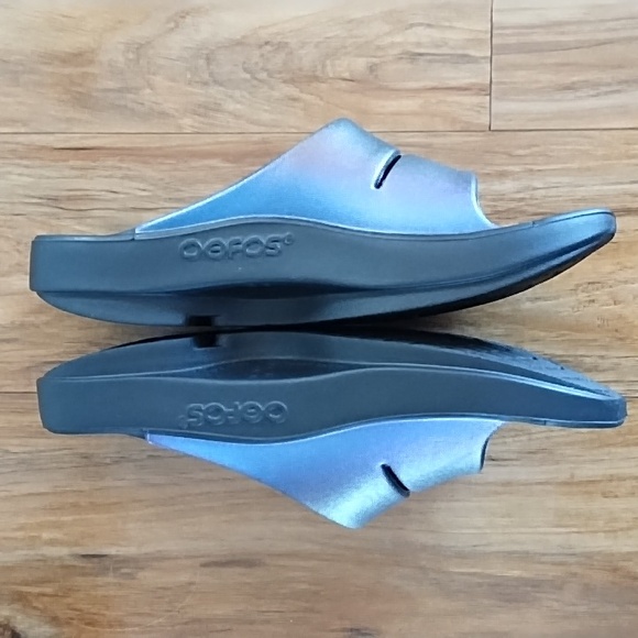 OOOFOS Recovery Slides - Picture 3 of 8